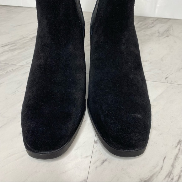 New! Steve Madden Rhiannon Black Suede Chelsea Bootie 7 1/2 M - Picture 10 of 14